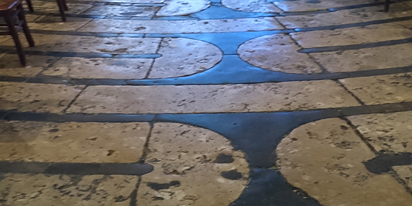 Ausschnitt vom Labyrinth in der Kathedrale von Chartres - Foto: Gottfried Rudolph